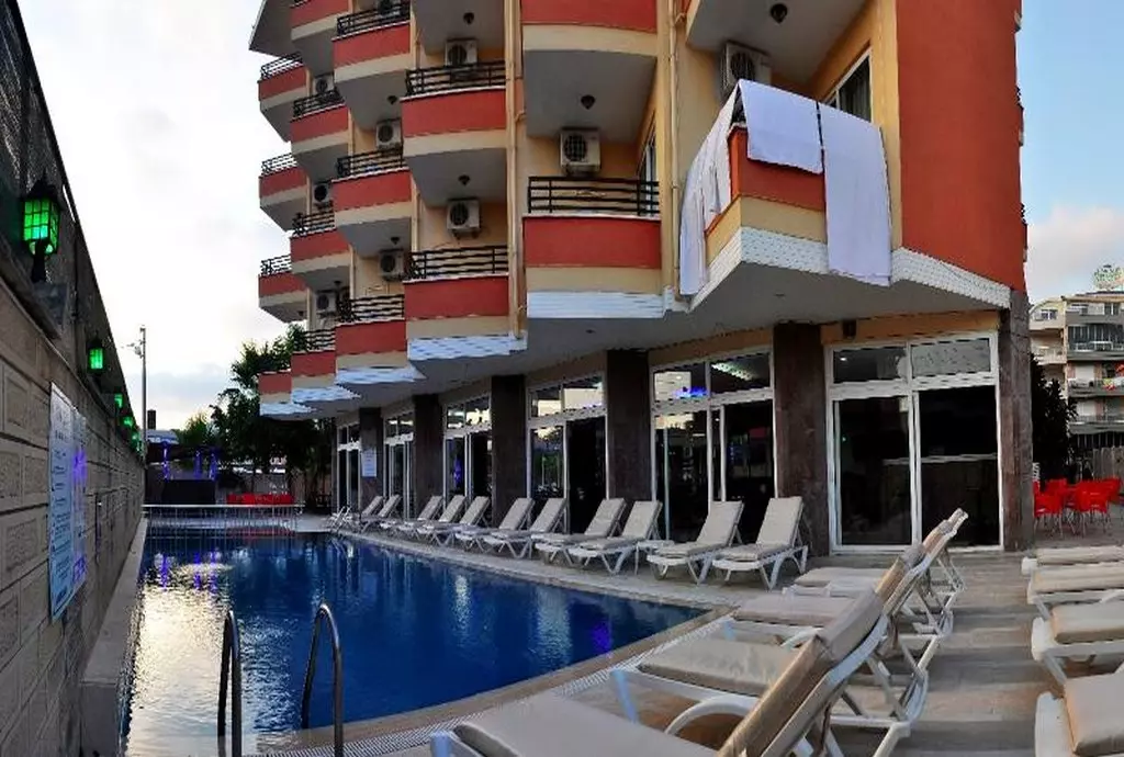 hotel kleopatra sunlight alanya_shabavizparvaz_06.jpg